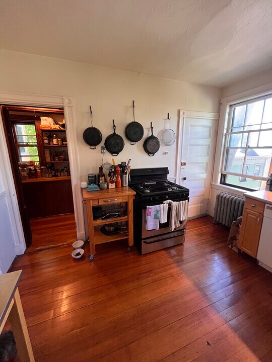3 Hammond St, Unit 3 in Cambridge, MA - Building Photo