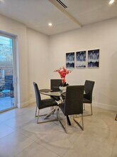 2275 SE 7th St in Pompano Beach, FL - Building Photo - Building Photo