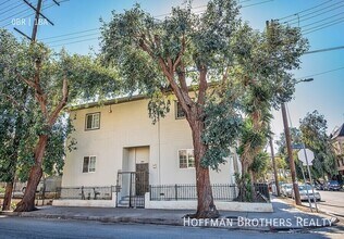 1868 W 11th St in Los Angeles, CA - Building Photo - Building Photo