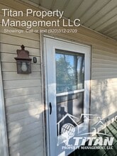 1388 Maricopa Dr in Oshkosh, WI - Building Photo - Building Photo