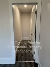 26 John Ringo Rd in Ringoes, NJ - Building Photo - Building Photo