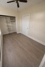 446 Baker Pl, Unit 2 in Perth Amboy, NJ - Building Photo - Building Photo