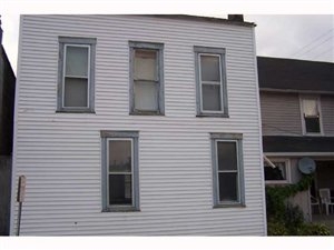 105 E 2nd in Sheridan, IN - Foto de edificio