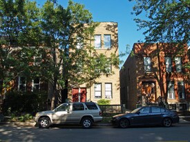 2045 N Racine Ave in Chicago, IL - Building Photo