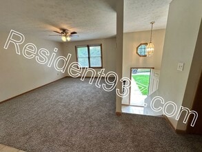 3788 Sellars Rd in Moraine, OH - Building Photo - Building Photo