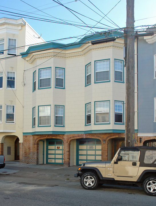 630 33rd Ave in San Francisco, CA - Building Photo