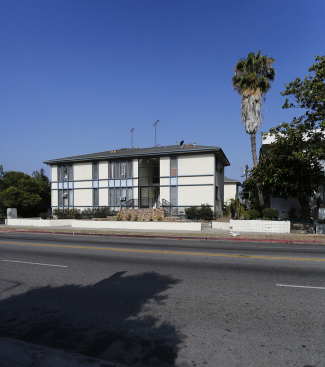 871 S Wilton Pl in Los Angeles, CA - Foto de edificio - Building Photo