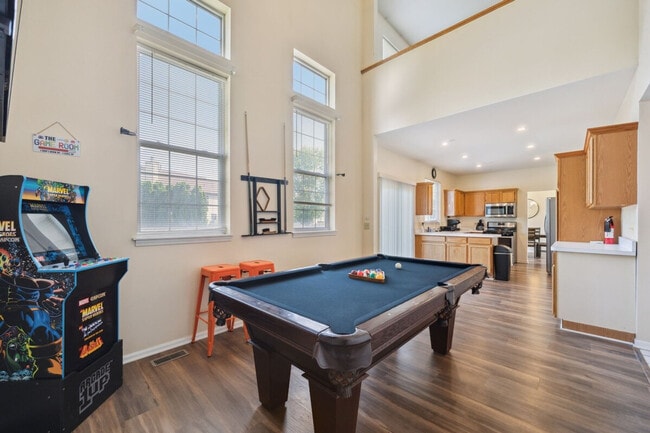 property at 4609 Metcalf Ct