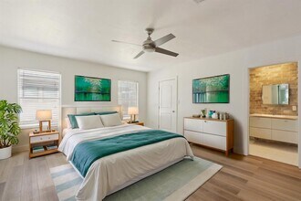 2110 E 16th St in Austin, TX - Building Photo - Building Photo