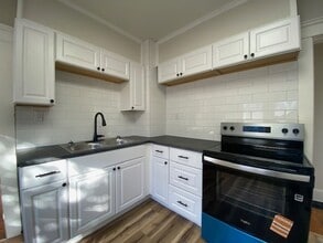 372 S Douglas Ave in Springfield, OH - Building Photo - Building Photo