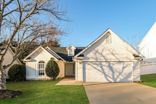 property at 1045 Meadow Glen Cir