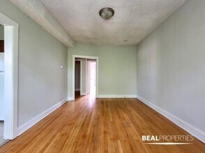 3523 N Racine Ave in Chicago, IL - Building Photo - Building Photo