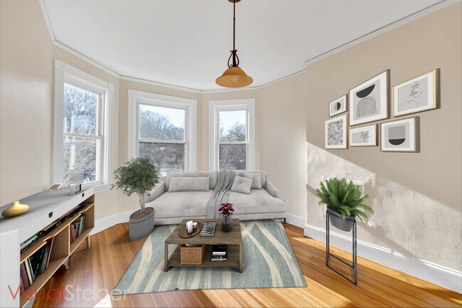 80 Chestnut St, Unit 1 in Brookline, MA - Foto de edificio - Building Photo