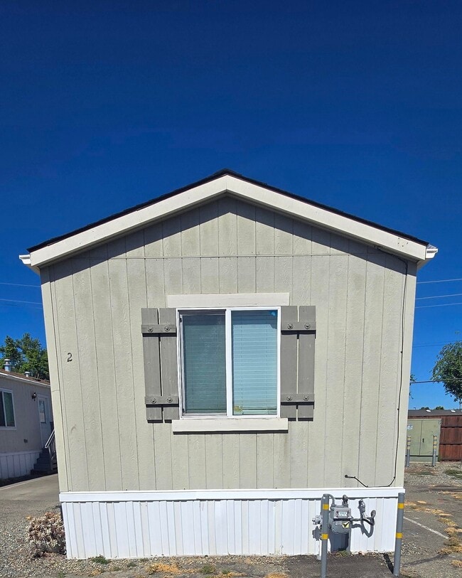 property at 715 Glide Ave