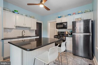 153 E Ross St in Lancaster, PA - Building Photo - Building Photo