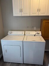1026 SE 196th Ave in Portland, OR - Building Photo - Building Photo