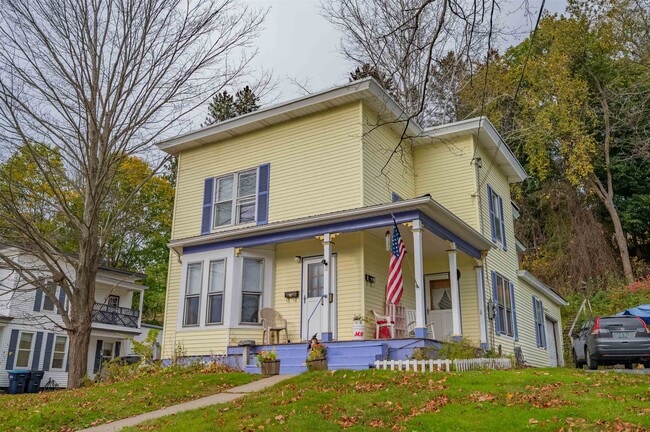 18 Eastern Ave, Unit 1