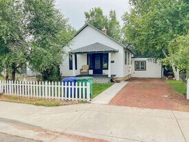 315 Wyoming Ave in Sheridan, WY - Building Photo