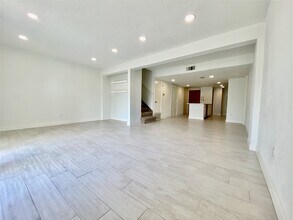 1259 Blalock Rd in Houston, TX - Building Photo - Building Photo