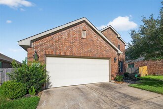 17926 Tall Chestnut St in Cypress, TX - Foto de edificio - Building Photo
