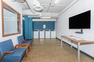 Exchange At 104 in Fond du Lac, WI - Foto de edificio - Building Photo