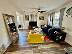 1710 NE 5th Ct in Fort Lauderdale, FL - Building Photo - Building Photo