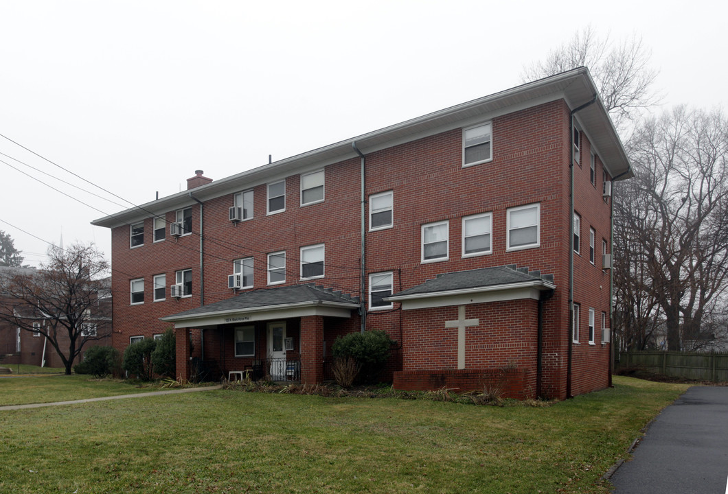 105 N Black Horse Pike in Mt Ephraim, NJ - Building Photo