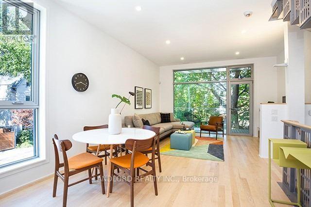 property at 15 Cummings St