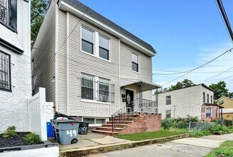 49 Tichenor Terrace in Irvington, NJ - Building Photo - Building Photo