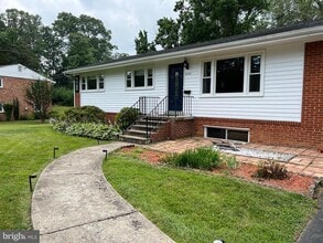 4200 Downing St in Annandale, VA - Building Photo - Building Photo