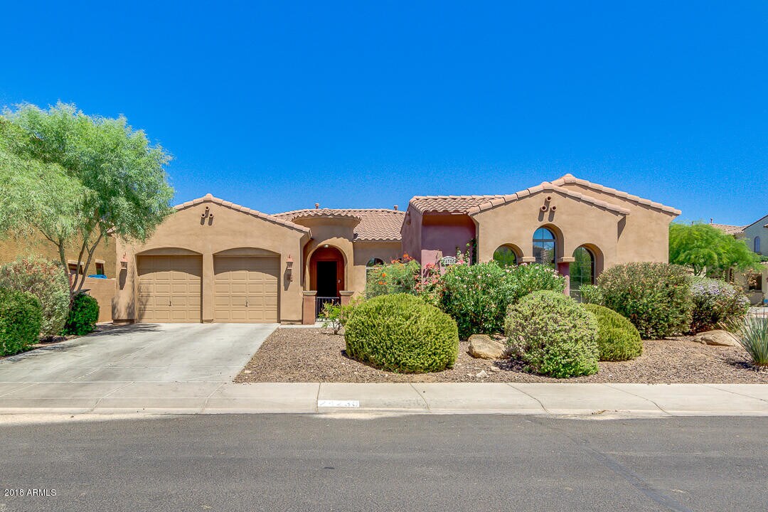 24230 N 25th St in Phoenix, AZ - Building Photo