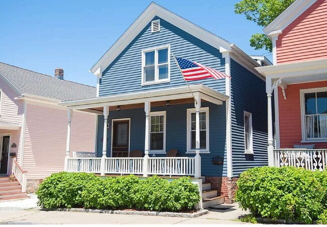 property at 2828 Marvel St
