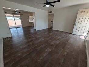1812 S Hardy Dr in Tempe, AZ - Building Photo - Building Photo