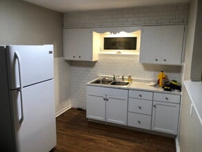 1740 N 50th Ter in Kansas City, KS - Building Photo - Building Photo