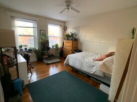 70 Strathmore Rd, Unit 10A in Boston, MA - Building Photo