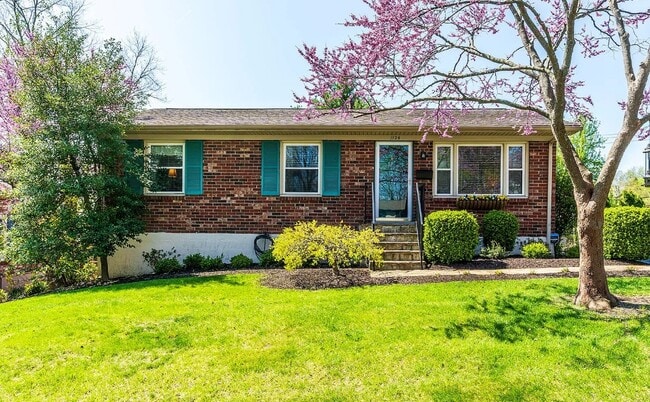 property at 1124 Greentree Ct