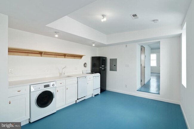 property at 2329 Frankford Ave