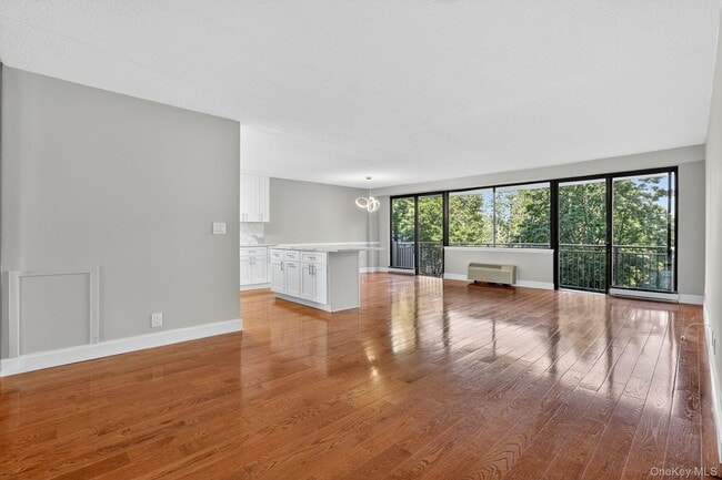 property at 15 Stewart Pl
