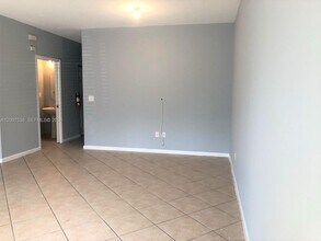 8209 SW 25th Ct in Miramar, FL - Building Photo - Building Photo