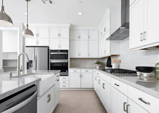 4052 Hudson Ln in Lake Elsinore, CA - Building Photo - Building Photo