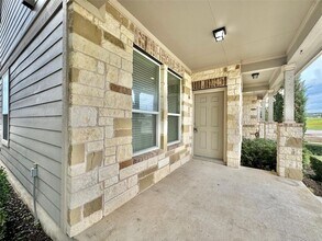 407 Katmai Cir in Pflugerville, TX - Foto de edificio - Building Photo