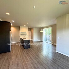 1539-1541 Amethyst St SE in Olympia, WA - Building Photo - Building Photo