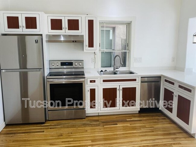 73 W Simpson St in Tucson, AZ - Building Photo - Building Photo