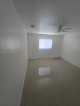 1149 NW 76th St in Miami, FL - Building Photo - Building Photo