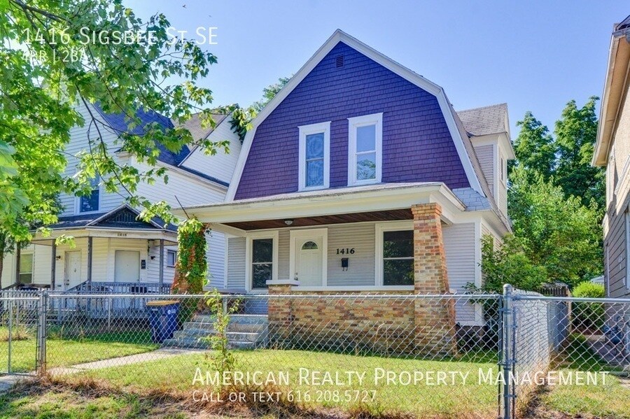 1416 Sigsbee St SE in Grand Rapids, MI - Building Photo
