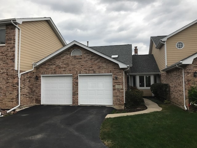 property at 11256 Lakefield Dr