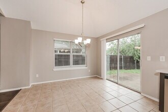 4701 Palm Ridge Dr in Fort Worth, TX - Building Photo - Building Photo