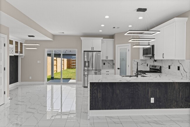 property at 7927 Colonial Ln