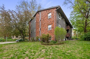 KOSOBRO in Kansas City, MO - Building Photo