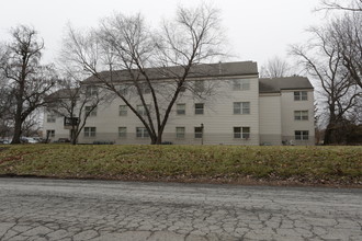 Catalpa Tree Apartments in Savannah, MO - Building Photo - Building Photo